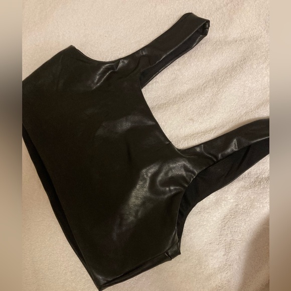 Size says Medium but fits like a small Faux top bra In excellent condition - Picture 2 of 4